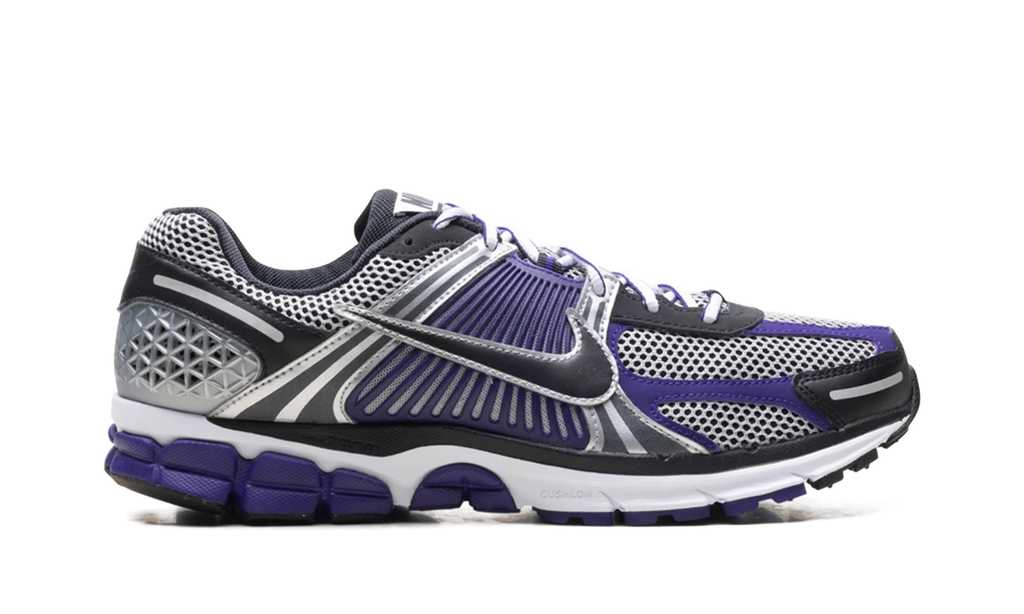 Vomero 5 "Metallic Silver / Court Purple" IM2220 095