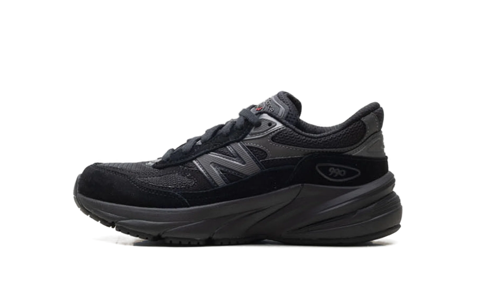 990v6 GS "Triple Black" GC990BB6