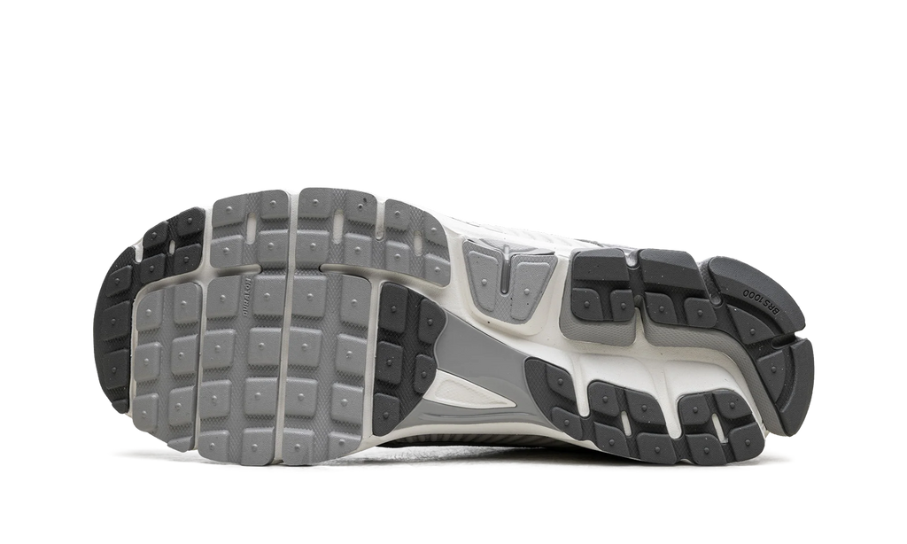 Zoom Vomero 5 "Metallic Silver" IM2219 121