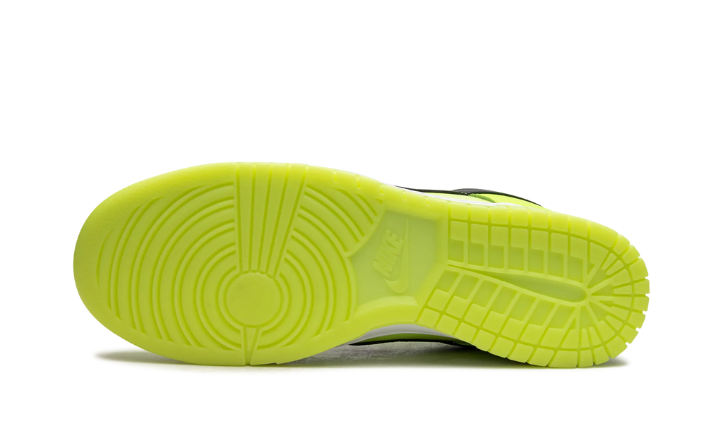 Dunk Low "Glow in the Dark" FJ4610 702