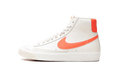 Blazer Mid '77 GS "Phantom Bright Crimson" DA4086 011