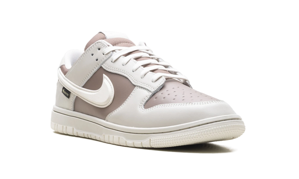 Dunk Low Gore-Tex "Light Bone" HQ2053 002