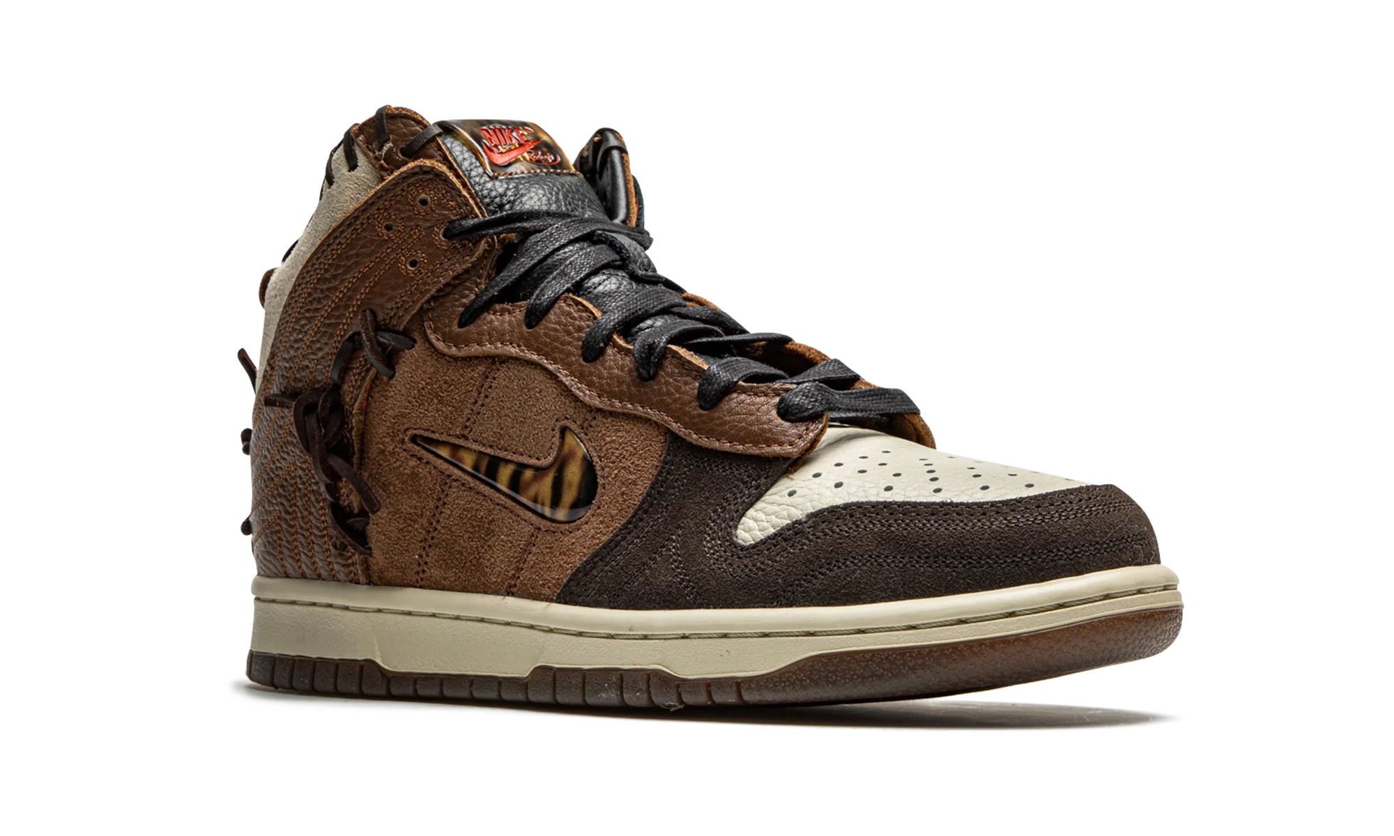 Dunk High "Bodega - Legend" CZ8125 200