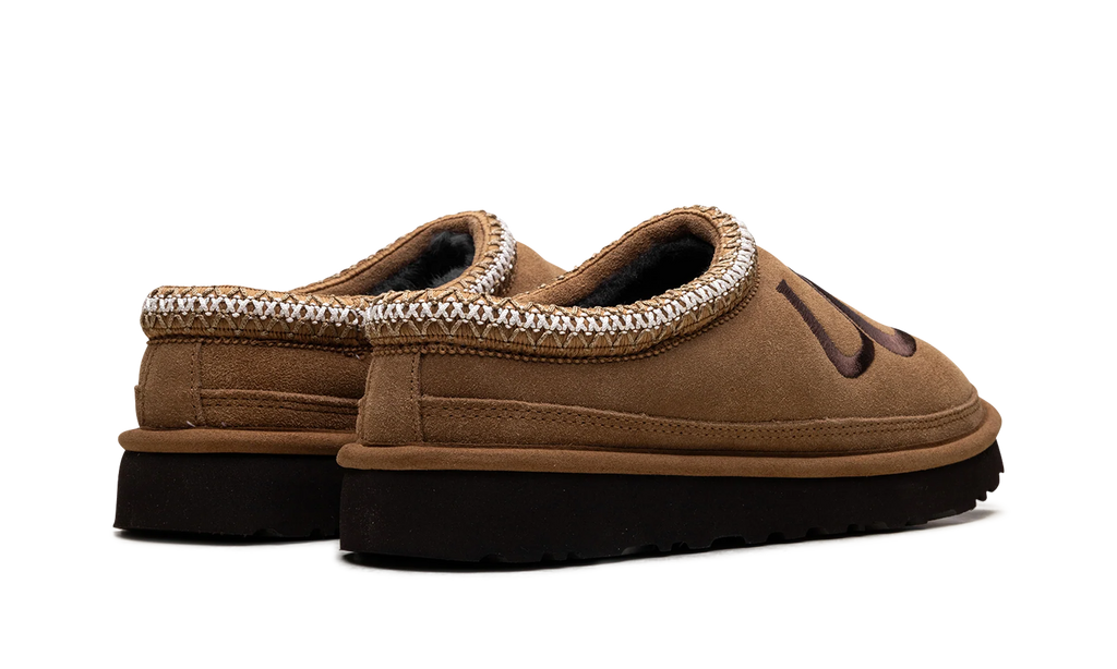 Tasman Logo Slipper "Chestnut" 1112448 CESP