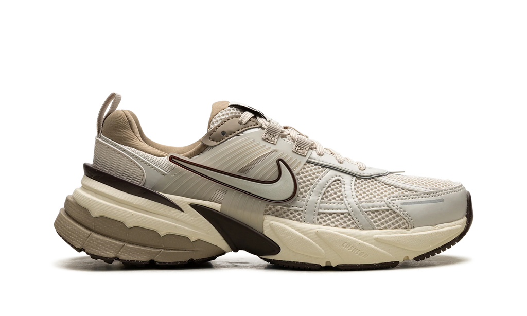 V2K RUN WMNS "Light Orewood Brown" FD0736 103