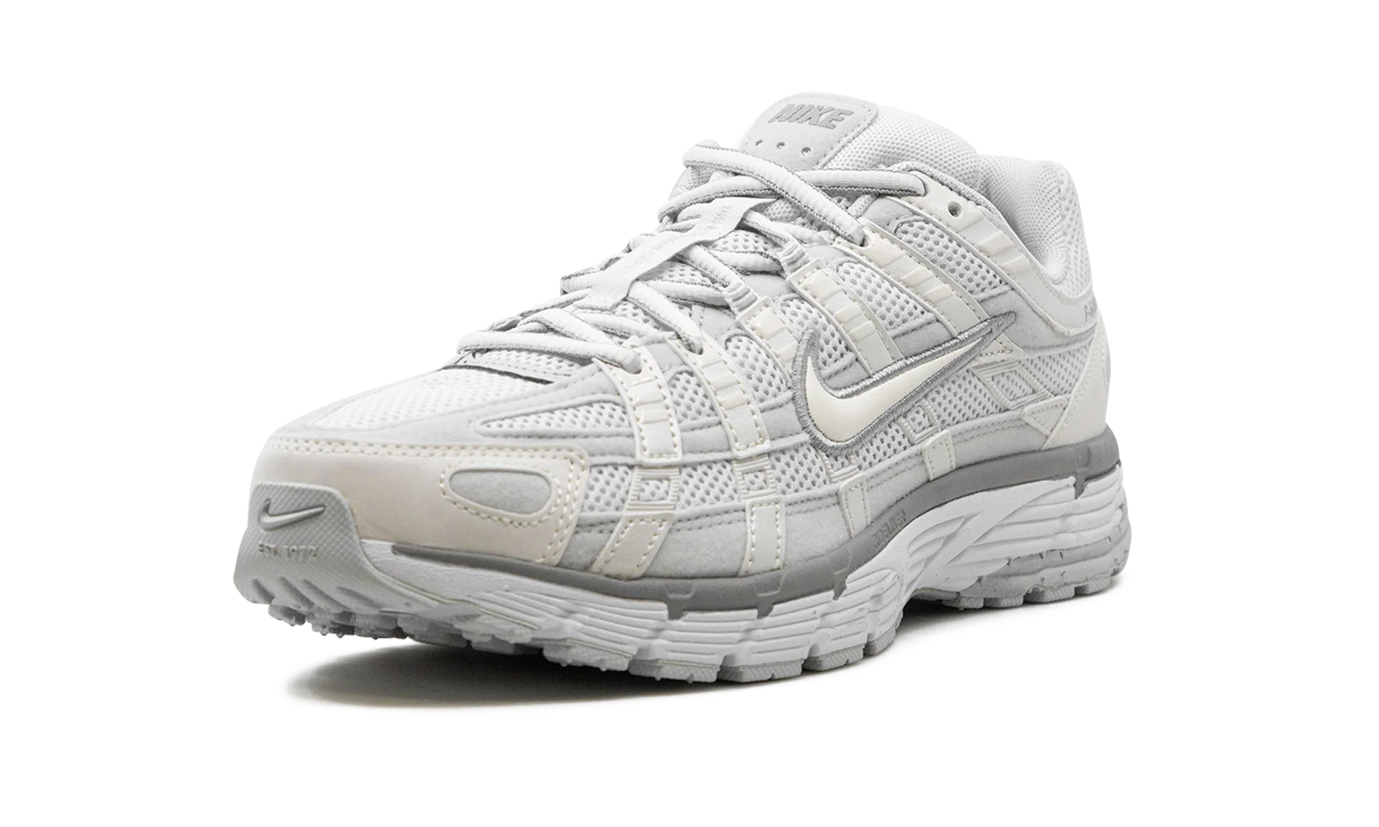 P-6000 WMNS "Summit White Pure Platinum" FV6603 101