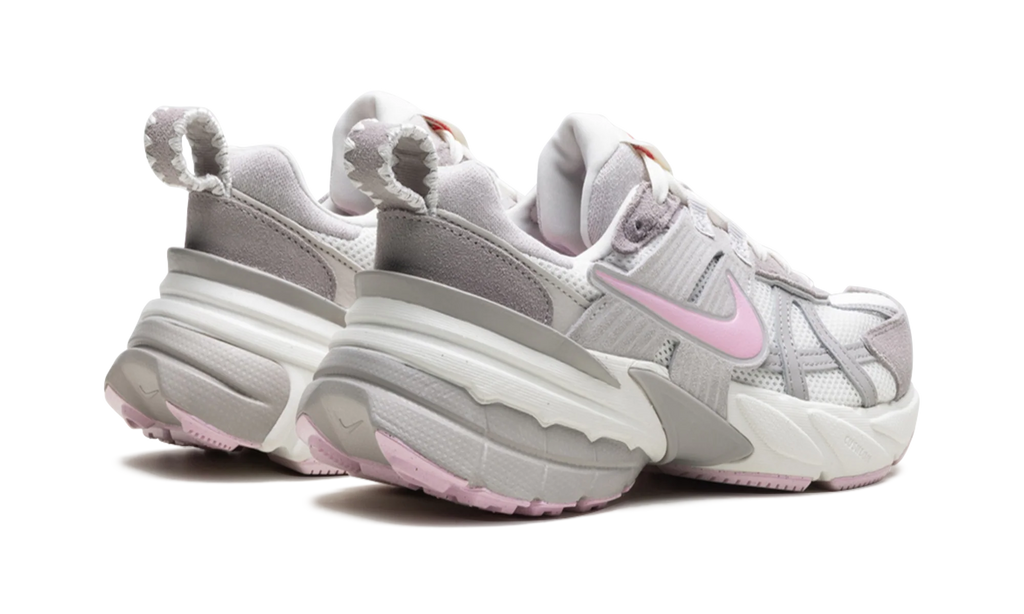 V2K Run WMNS "Valentine's Day 2025" HV5997 161