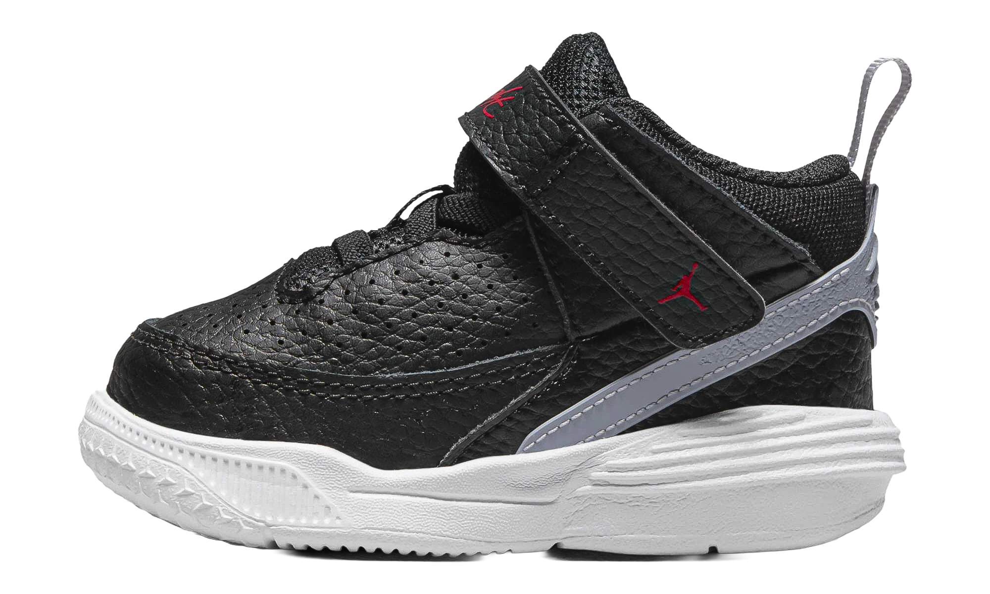 Jordan Max Aura 5 TD "Black White Cement Grey University Red" DZ4355 061