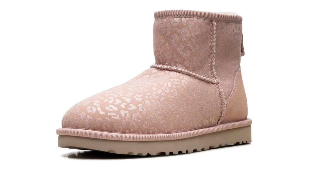 Classic Mini WMNS "Snow Leopard Fleece Lined Pink" 1113494 QRT