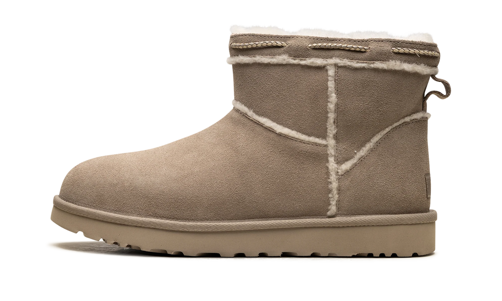 Classic Mini Shearling Braid WMNS "Dune" 1166751 DUNE
