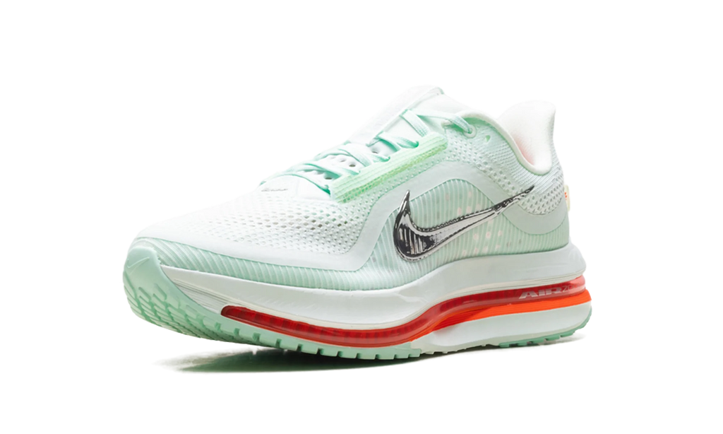 Pegasus Premium "Barely Green" HQ2592 301