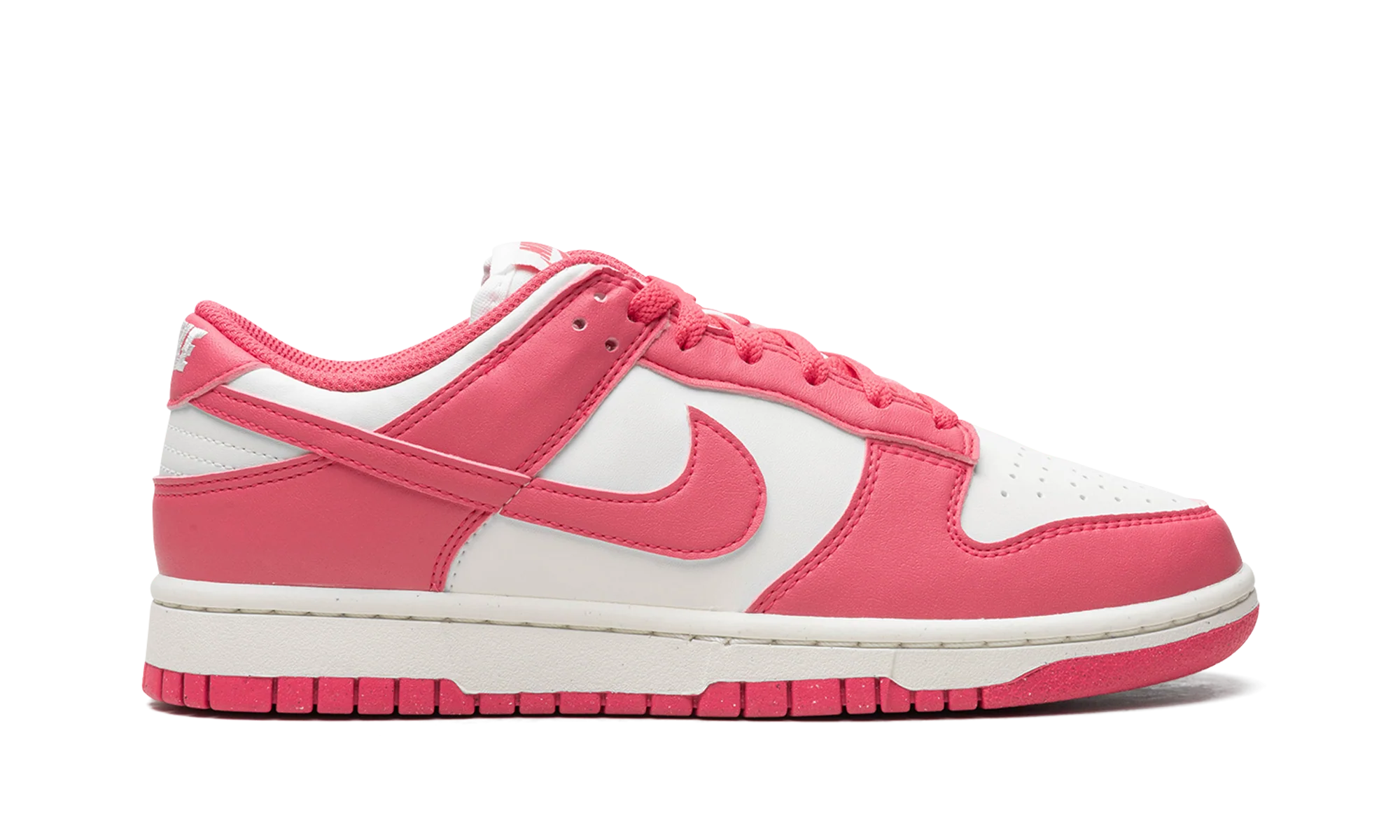 Nike Dunk Low. WMNS "Pink" DD1873-600