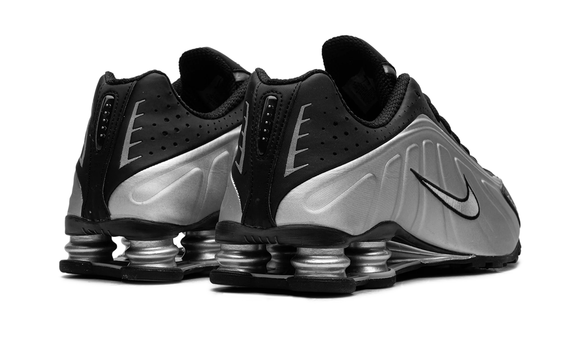 Shox R4 "Metallic Silver / Black" HQ1988 007