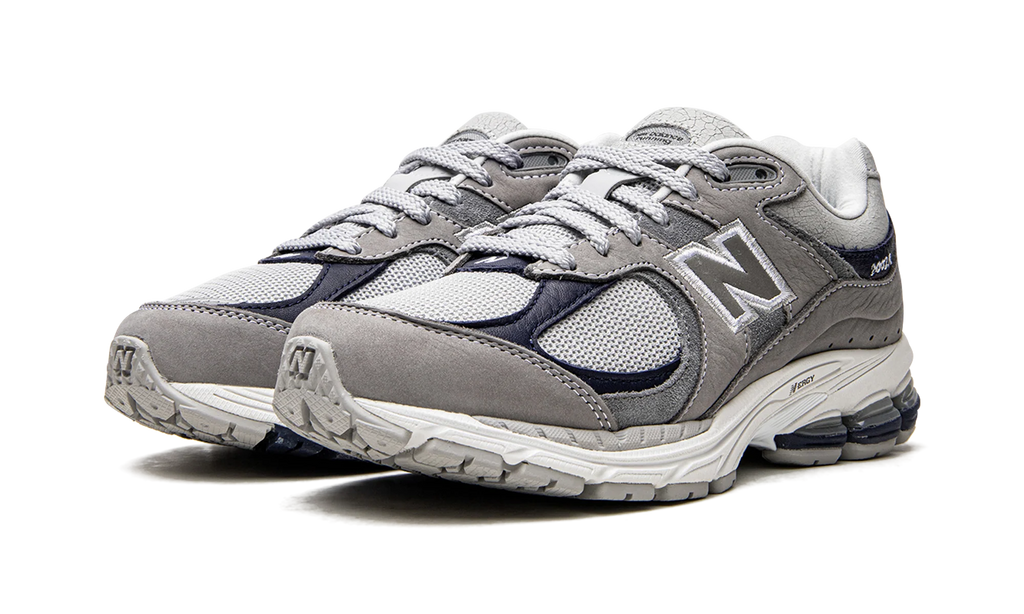 2002R "thisisneverthat - 2022 Downtown Run" M2002RTH