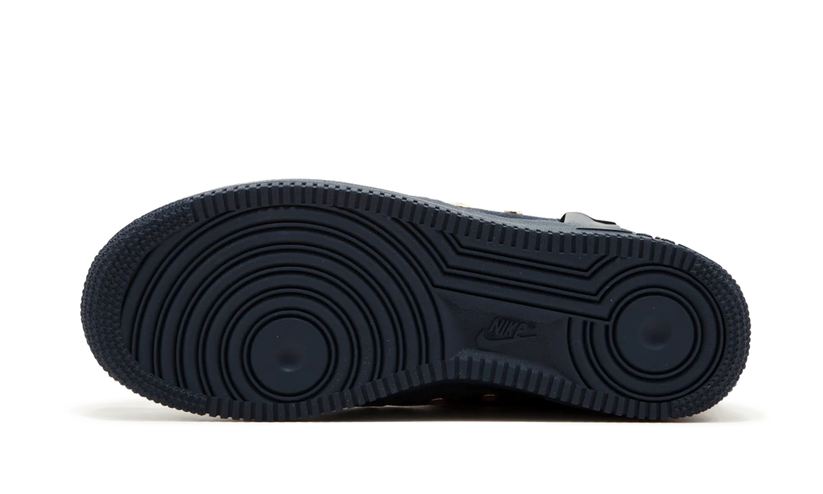 SF AF1 Mid "Obsidian" 917753 400