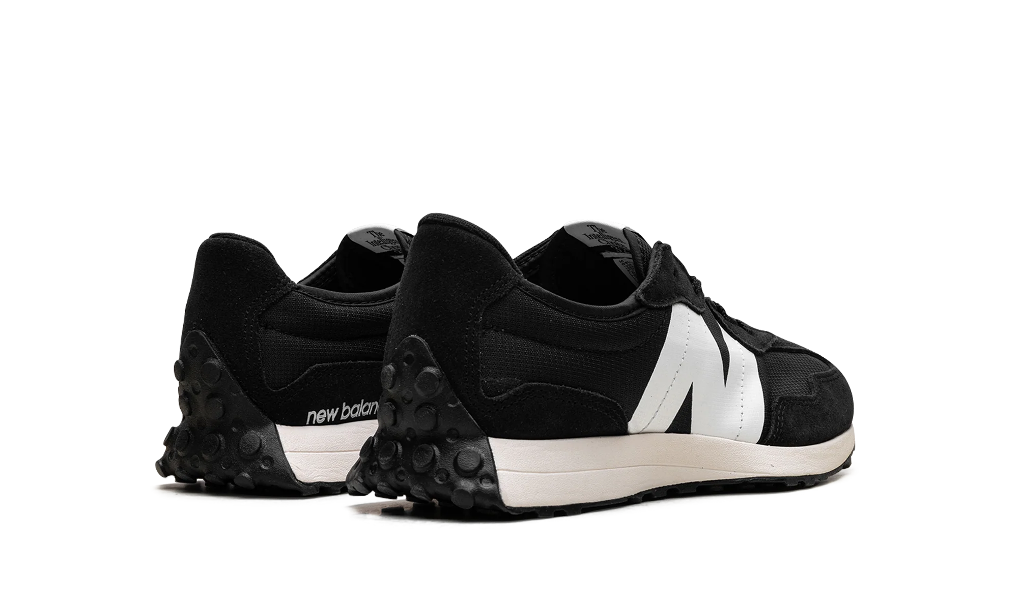 327 GS "Black White" GS327GS