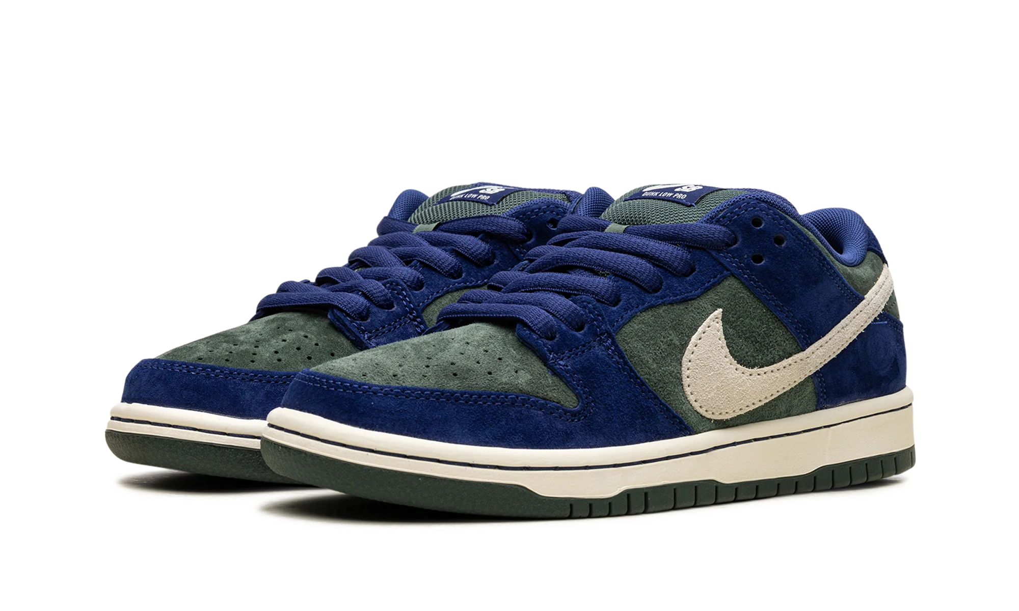 SB Dunk "Deep Royal Blue" HF3704 400