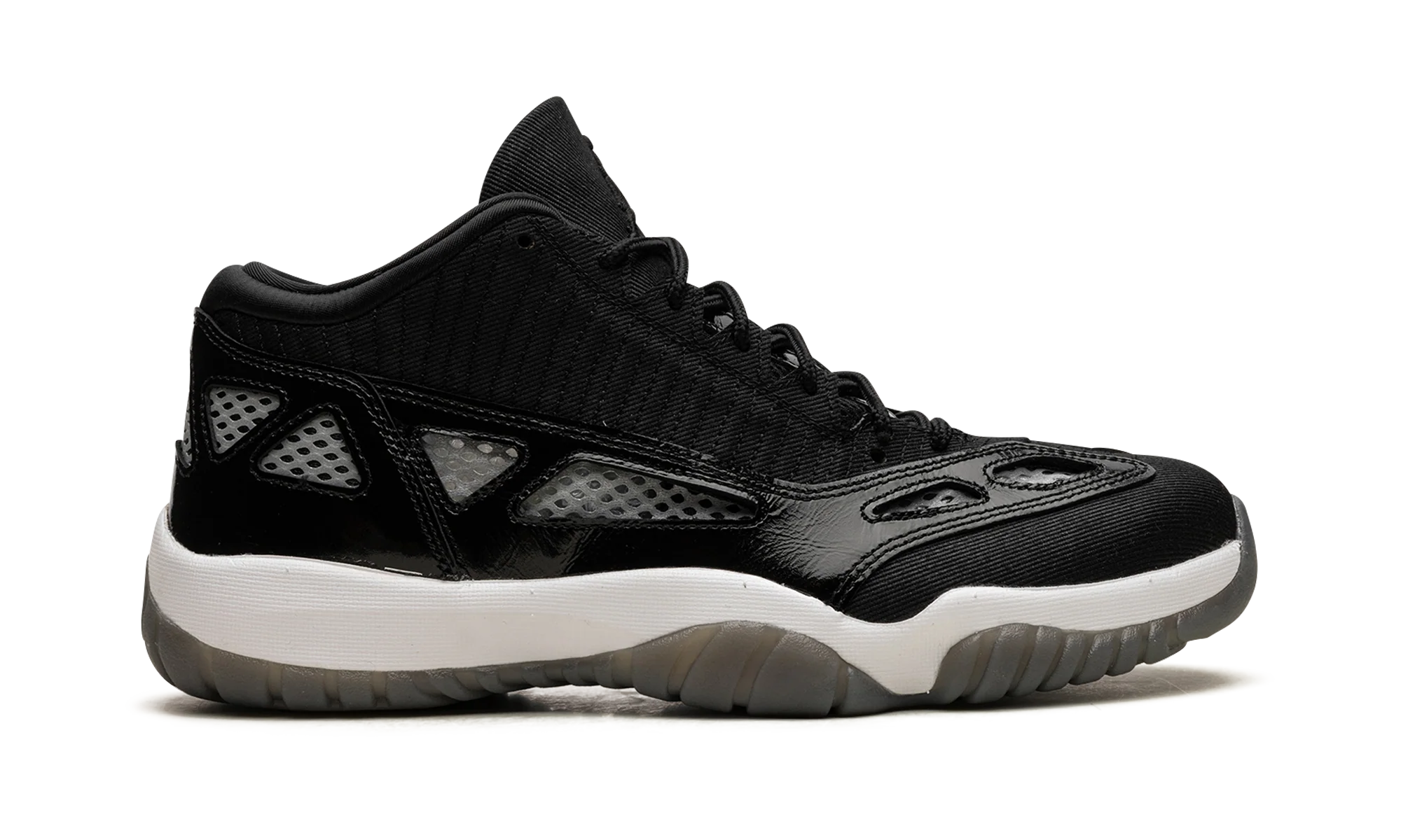 Air Jordan 11 Low IE "Black/White" 919712 001