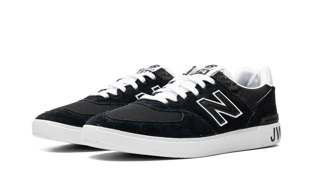574 "Junya Watanabe Black" AM574EYC