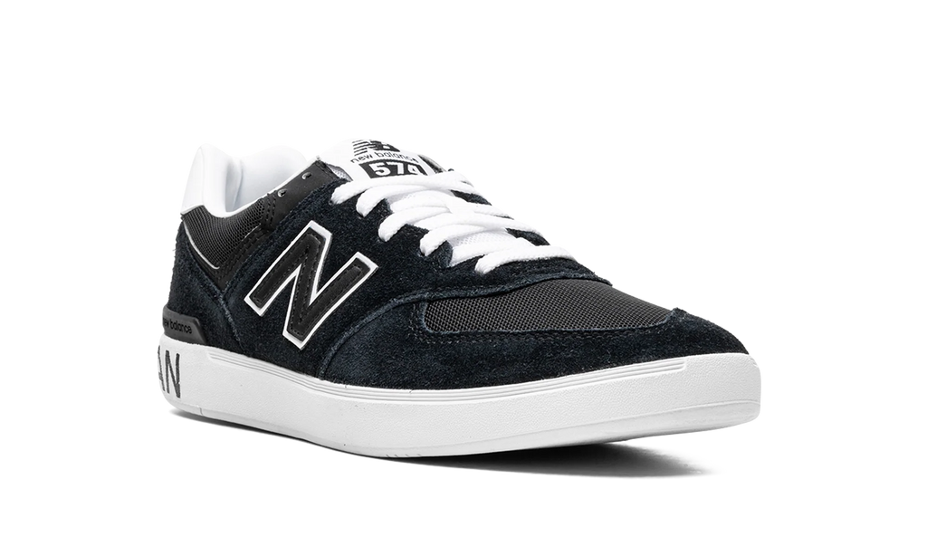 574 "Junya Watanabe Black" AM574EYC