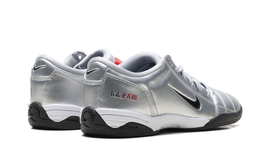 Total 90 3 WMNS "Metallic Silver Black" IM7595 001