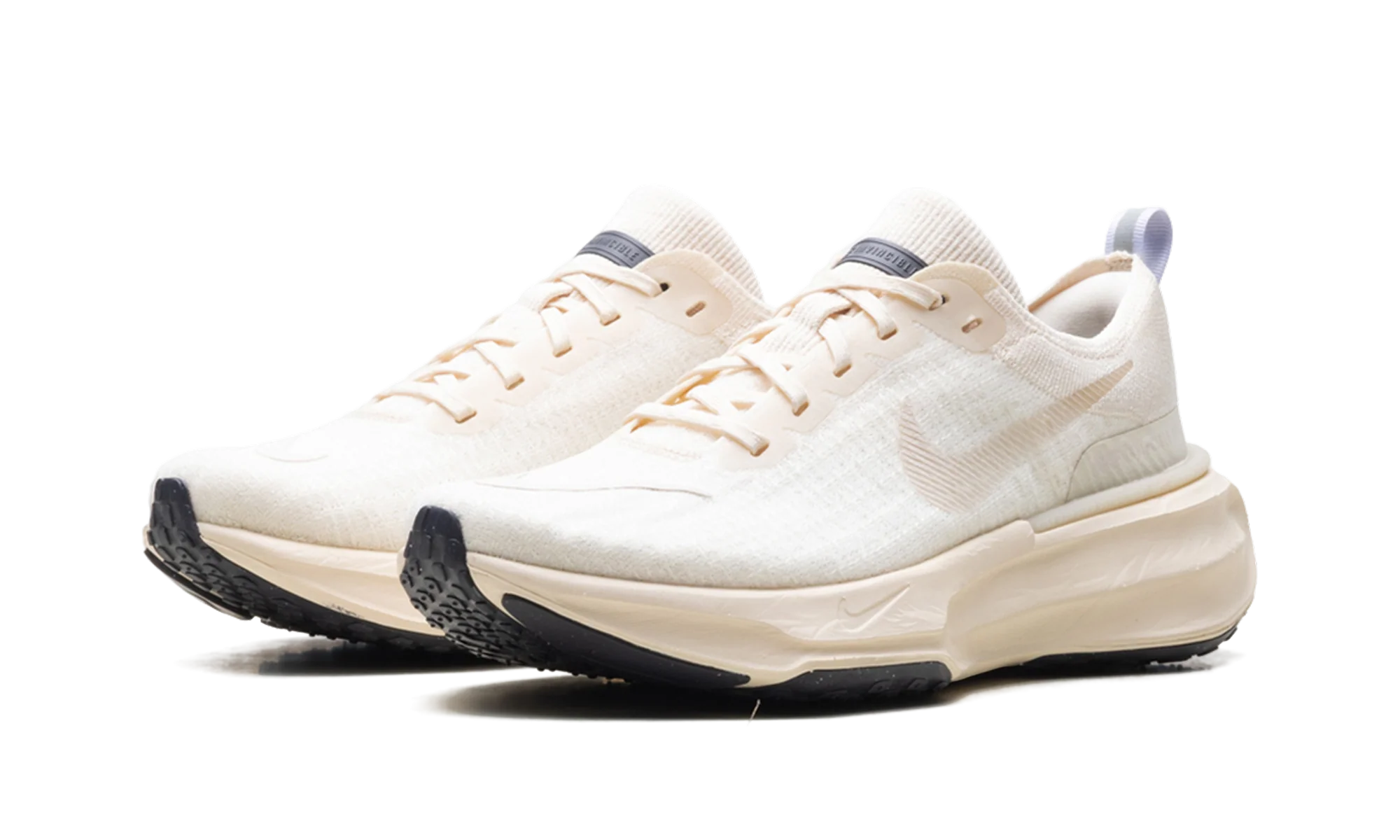 ZoomX Invincible Run 3 "Light Cream" DR2615 200