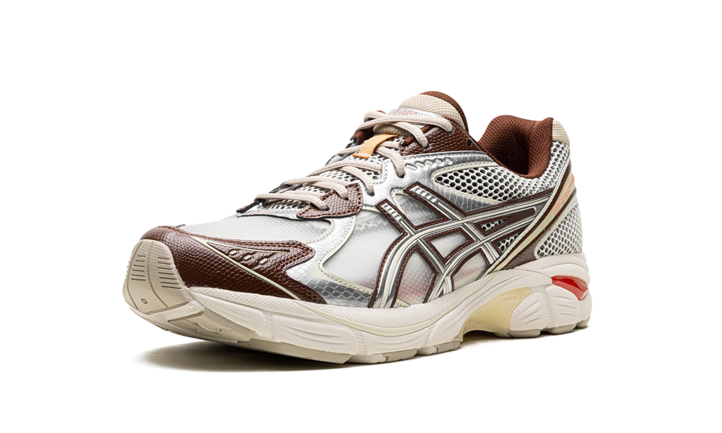 GT-2160 "Above the Clouds - Cream / Chocolate Brown" 1203A654 100