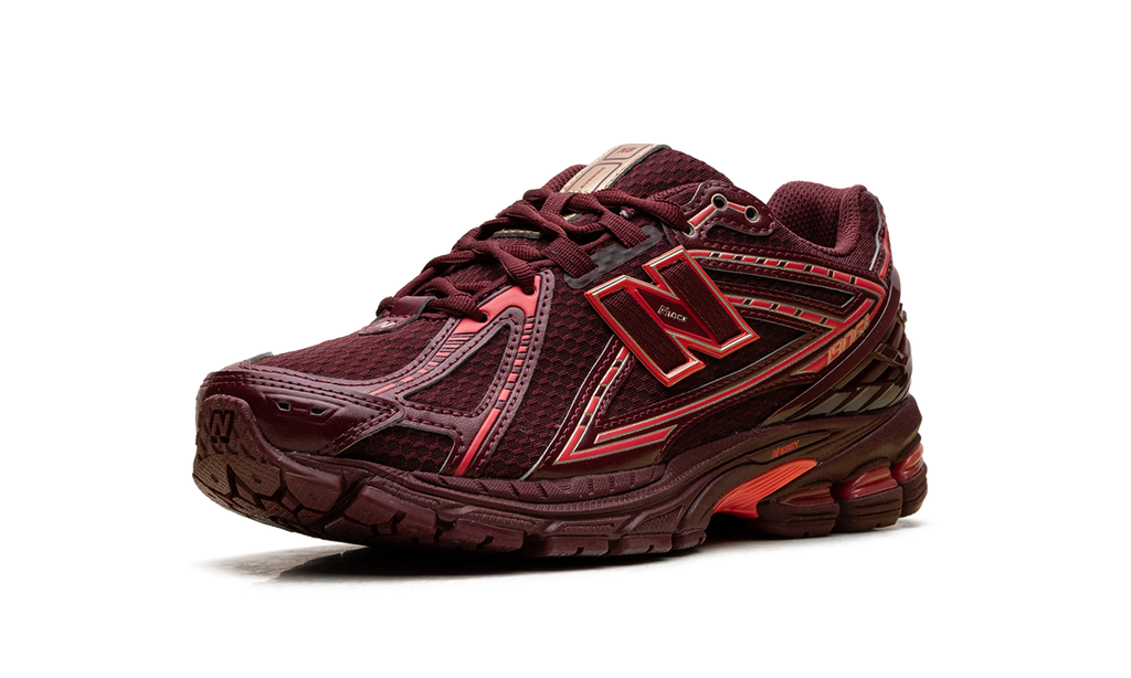 1906R WMNS "Mercury Red" U1906RHB