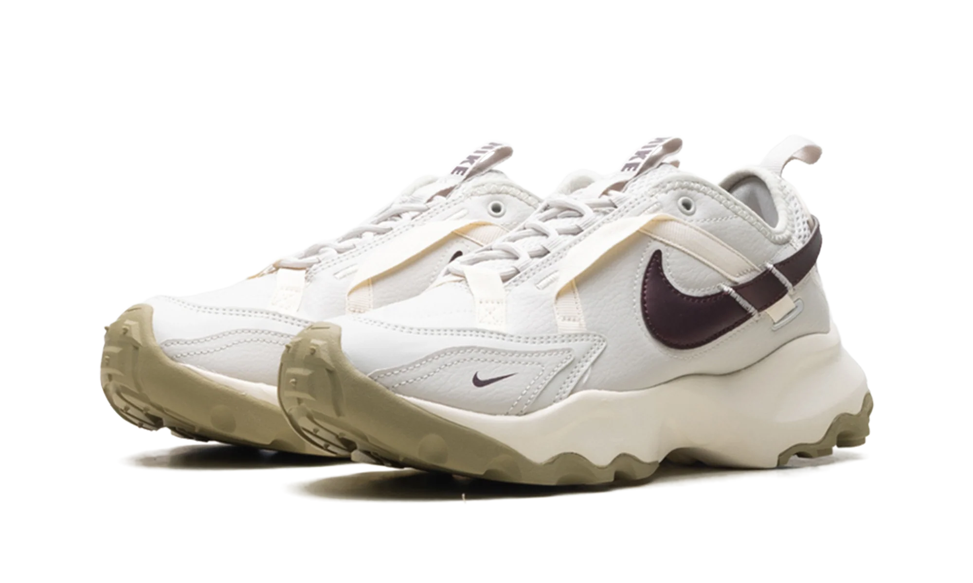 TC 7900 WMNS "Light Bone Burgundy Crush" DD9682 003