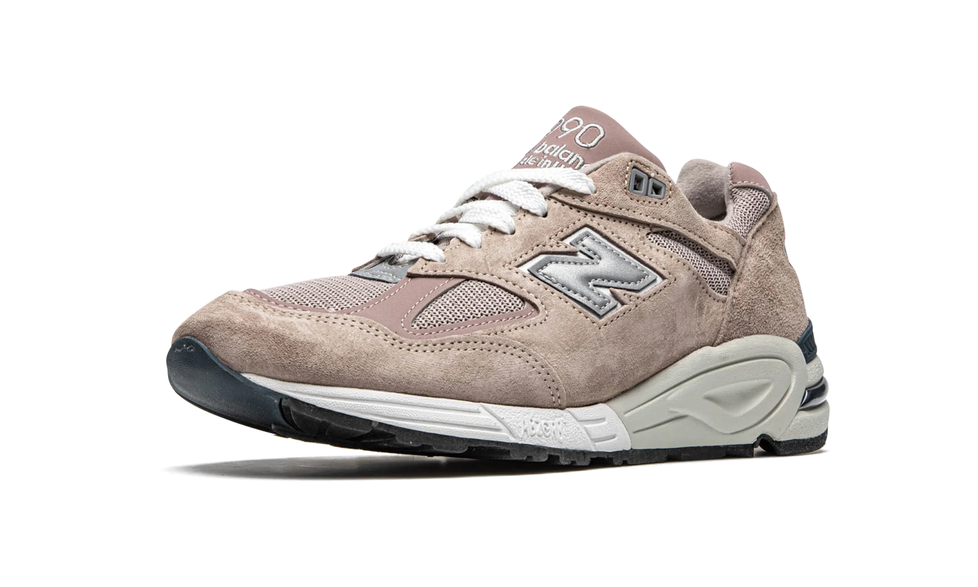 990v2 "Kith - Dusty Rose" M990K2