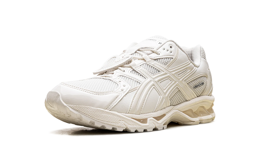 GEL-Nimbus 10.1 "Kimhēkim - White" 1203A833 100
