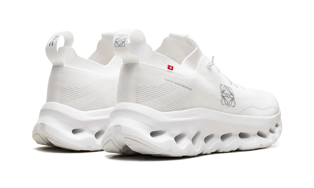 Cloudtilt "LOEWE All White" 3MD30330108