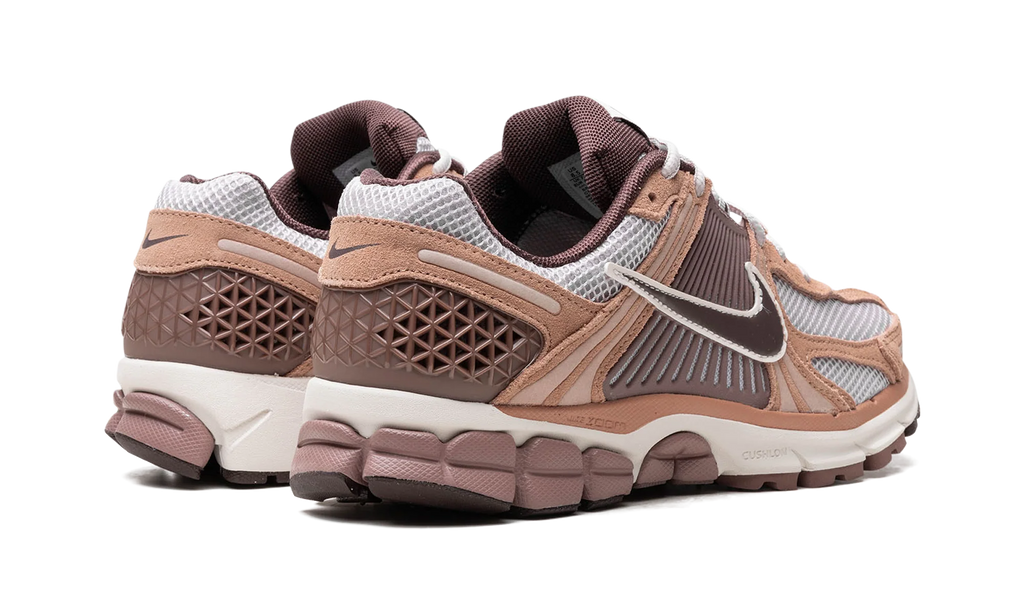 Zoom Vomero 5 "Dusted Clay" HF1553 200