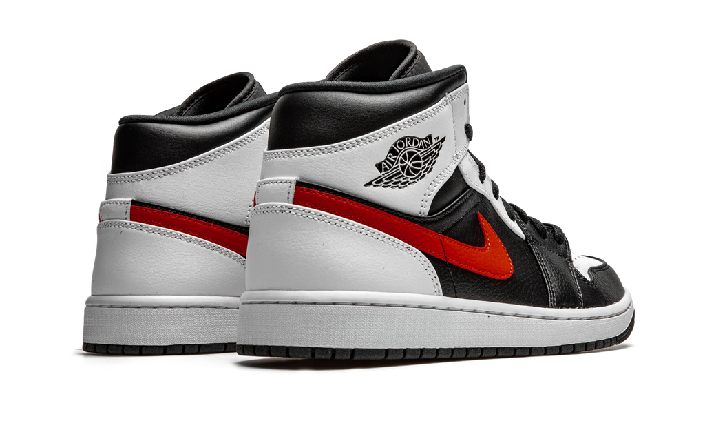 Air Jordan 1 Mid "Chile Red" 554724 075