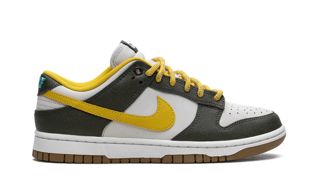 Dunk Low "Cargo Khaki / Vivid Sulfur" FV3629 371