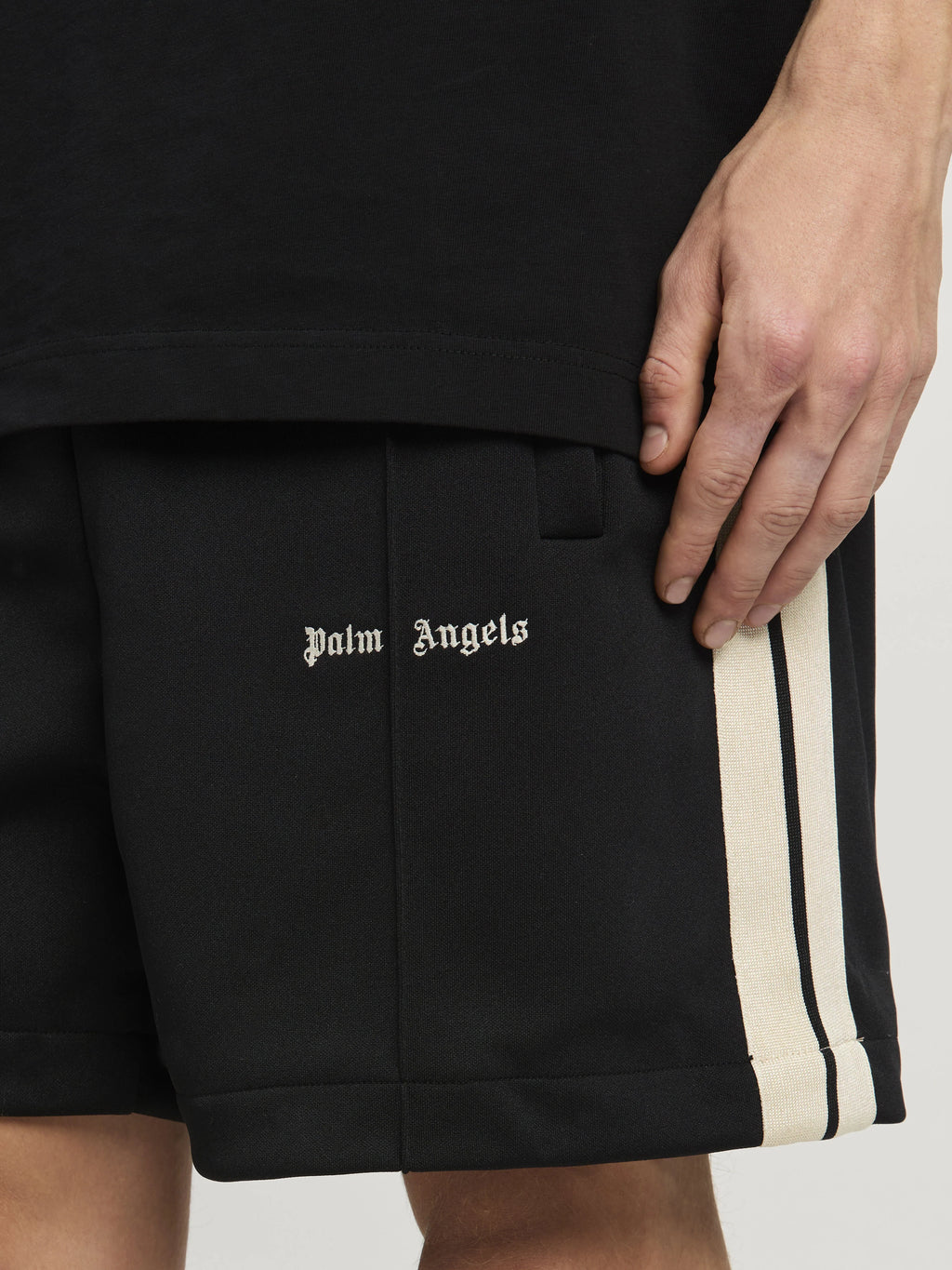 CLASSIC LOGO TRACK SHORTS BLACK OFF WHIT
