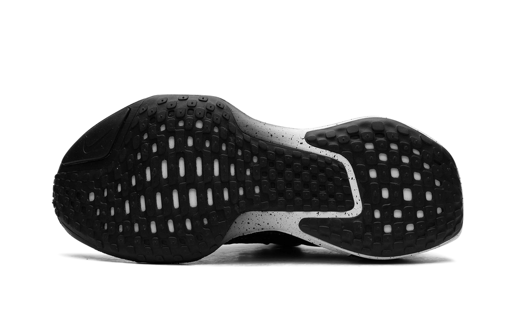 ZoomX Invincible Run Flyknit 3 "Oreo" DR2615 002