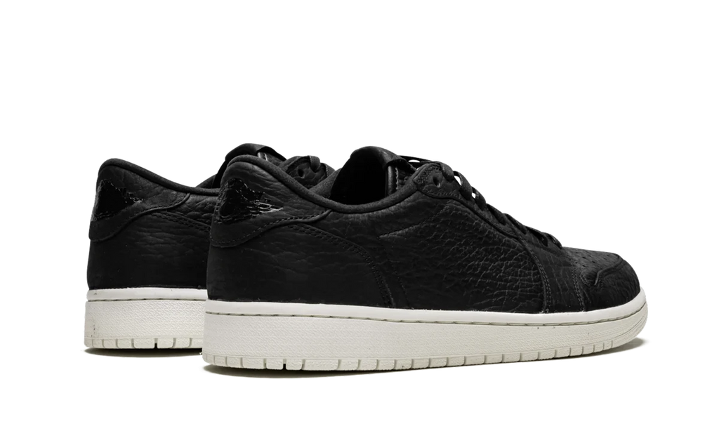 Air Jordan 1 Low Swooshless "Black" 848775 005
