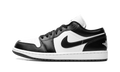 Air Jordan 1 Low WMNS "Panda" DC0774 101