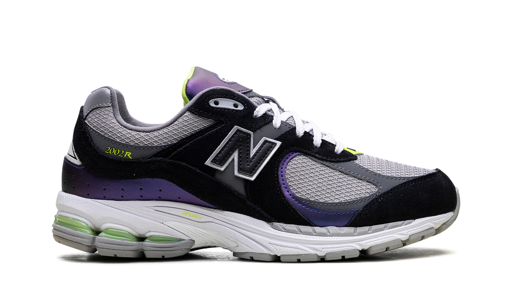 2002R "DTLR - Purple Noir" m2002rhi