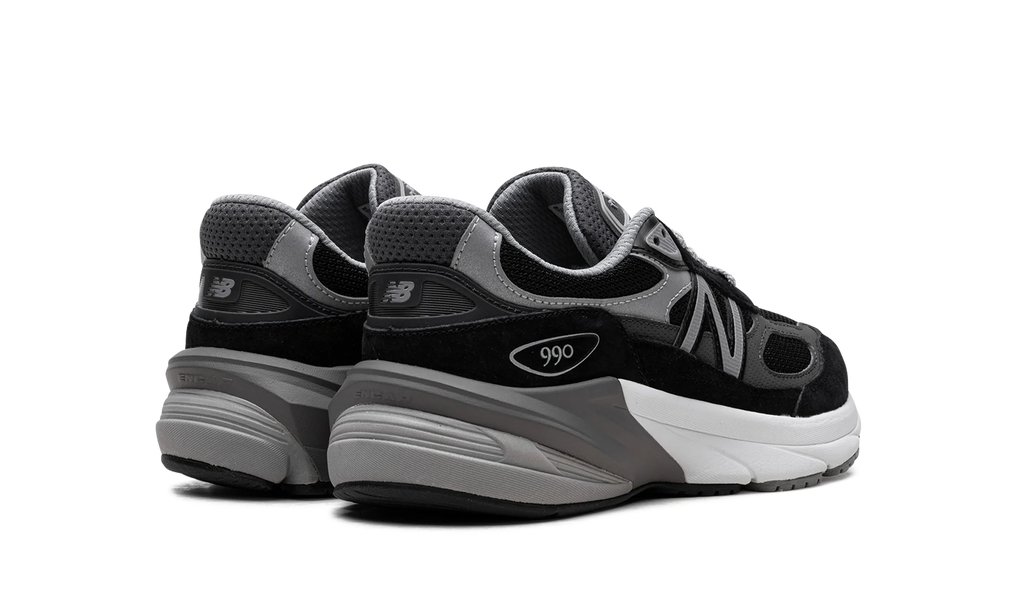 990v6 GS "Black/Silver" GC990BK6