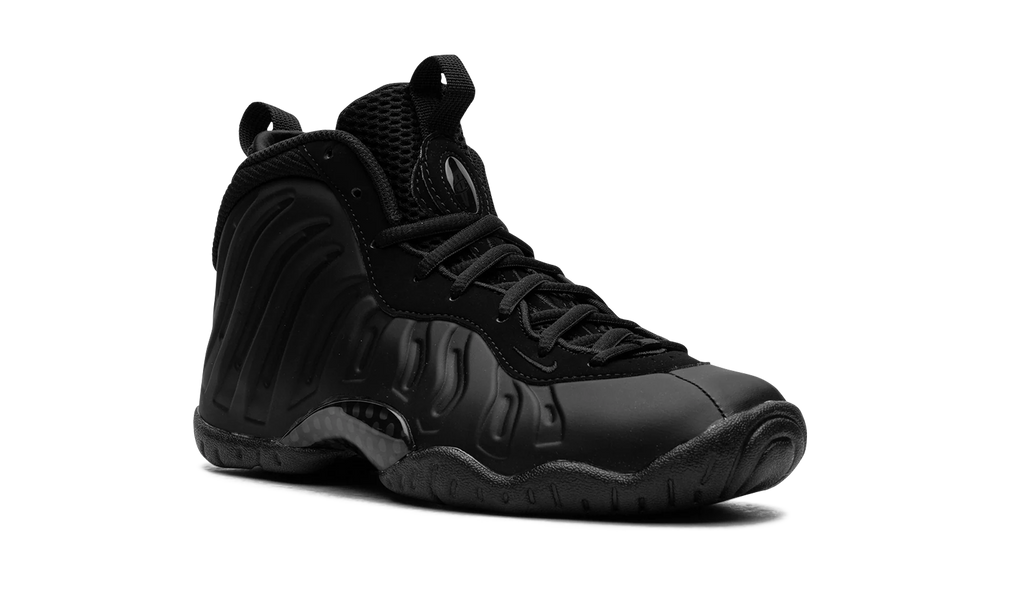 Little Posite One GS "Triple Black" FN7143 001