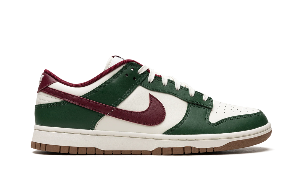 Dunk Low Retro "Gorge Green / Team Red" FB7160 161