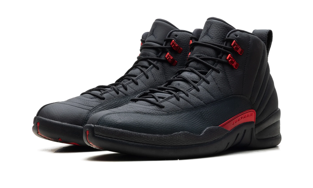 Jordan 12 Retro "Bloodline" CT8013 003