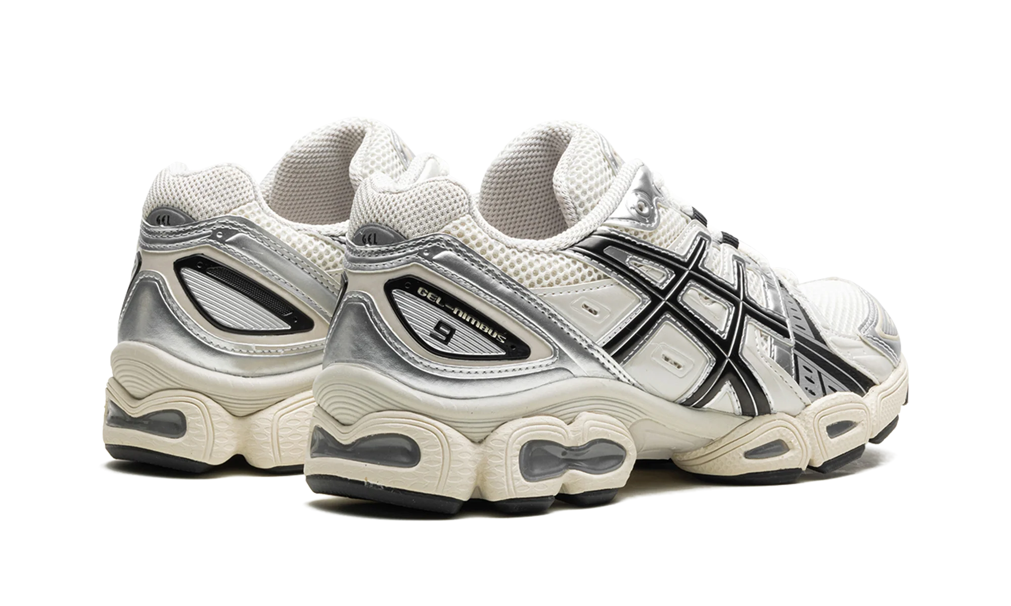 Gel Nimbus 9 "Cream / Black" 1201A424 105
