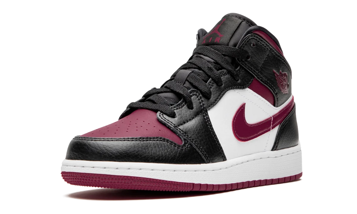 Air Jordan 1 MID GS "Bred Toe" 554725 066