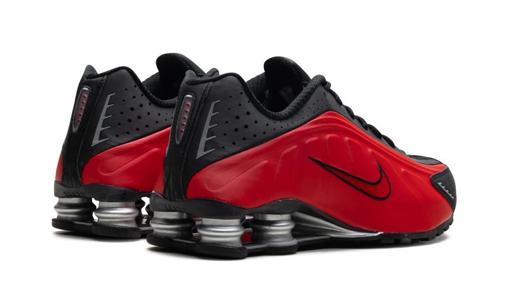 Shox R4 "University Red Black" HQ1988 600