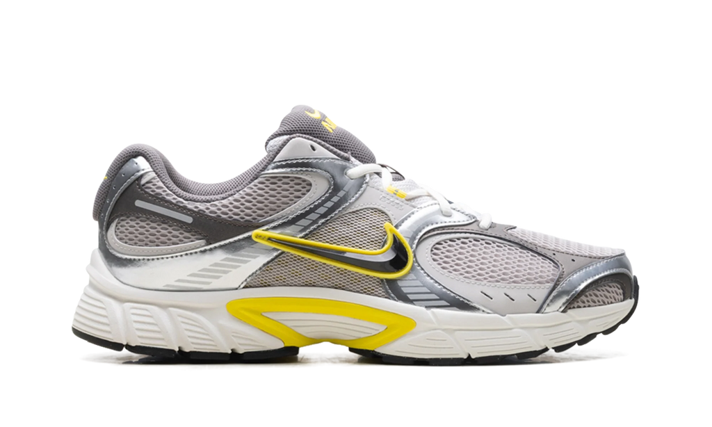 V5 RNR "COLLEGE GREY / BLACK LIGHTENING / VAST GREY" HJ5228 006