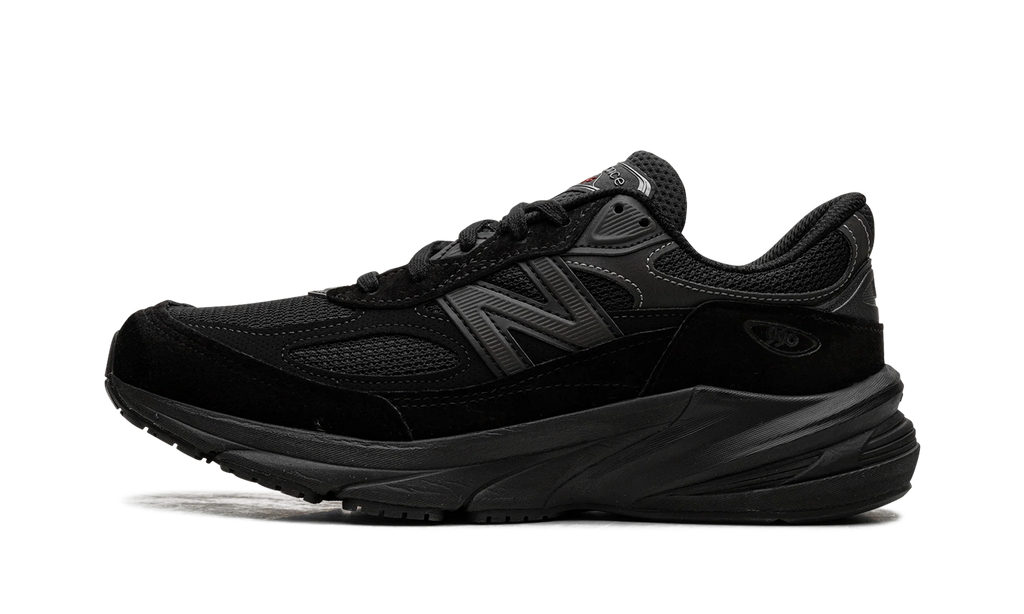 990 v6 "Triple Black" U990BB6