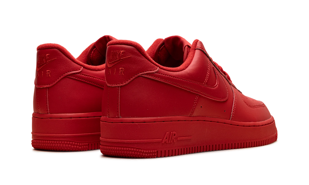 Air Force 1 '07 LV8 "Triple Red" CW6999 600